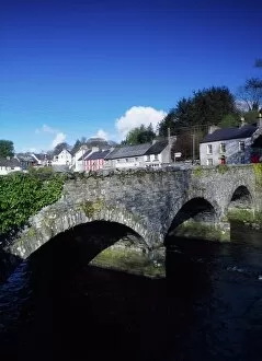 Donegal, Rathmelton, with Leenane Bridge over Lahill river, Ireland