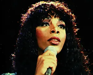 Donna Summer Performing