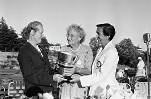 Amateur Prints: Donor Presenting Curtis Cup to Winner