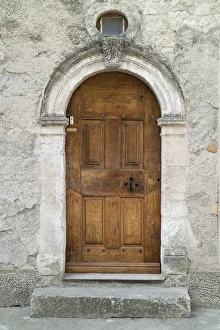 Images Dated 17th July 2015: DoorwaySt Michel L Observatoire, Provence, France