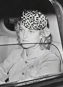Doris Duke in Car