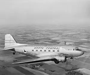 Airline Prints: Douglas DC-3 Plane in Flight