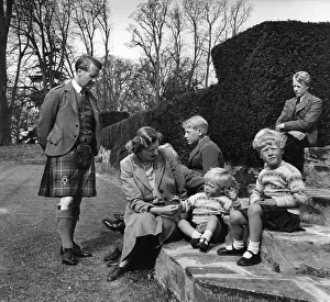 Knitwear Prints: Douglas Hamilton