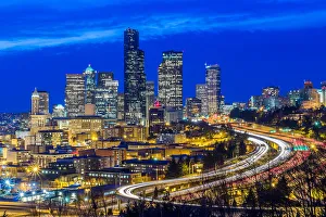 Images Dated 4th August 2014: Downtown Seattle Skyline
