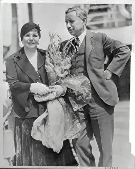 Seattle Prints: Dr. Will A. Durant and Wife Posing Before Leaving for Trip