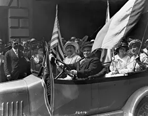 5th Avenue Prints: Dr. Anna Shaw Driving in a Procession