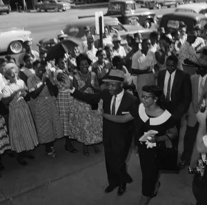 Montgomery Prints: Dr. King Is Cheered As He Enters Court
