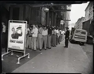 Draftees In Line To Get Forms