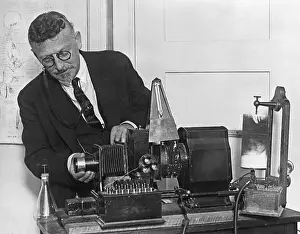 Fatherhood Prints: Dr.Albert Abrams, Founder;Baby Blood Test