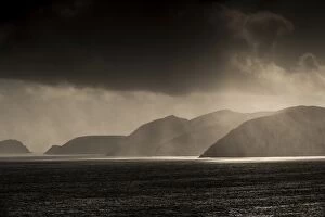 Dramatic coastal scenery on the Atlantic, Dingle Peninsula, County Kerry, Republic of Ireland, Europe