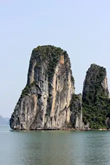 Dramatic karst scenery, Halong Bay