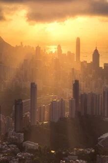 Images Dated 27th June 2015: Dramatic sunset over Hong Kong city