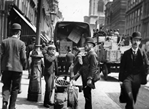 Lamppost Gallery: Drink Seller