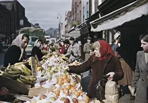 Headscarf Prints: Dublin Fruit Stall