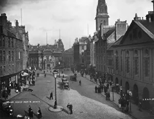 Crowd Gallery: Dundee High Street