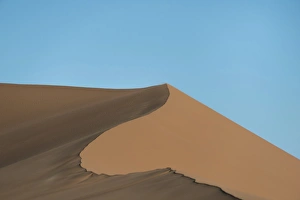 Images Dated 2nd September 2012: Dune landscape, Sossusvlei, Namib Naukluft Park, Namibia