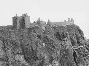 15405, Scotland Prints: Dunnottar Castle