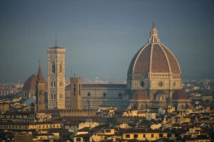 Images Dated 25th October 2012: Duomo cathedral overlooking Florence