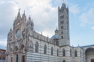 Images Dated 15th June 2015: Duomo di Siena (cathedral), Siena, Italy