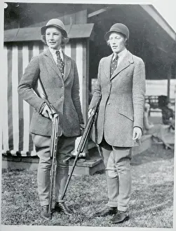 Wilmington Prints: Dupont Women Standing with Rifles