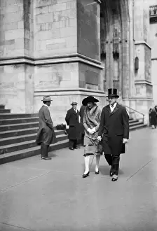 5th Avenue Prints: The DuPonts