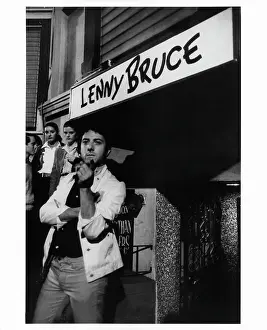 Lac0036 Prints: Dustin Hoffman In Lenny