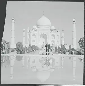 Agra Prints: Dwight Eisenhower and Jawaharlal Nehru at Taj Mahal