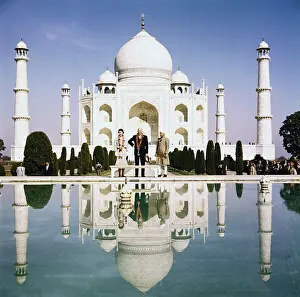 Agra Prints: Dwight Eisenhower and Wife at Taj Mahal
