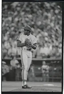 Dwight Gooden Standing with Head Down