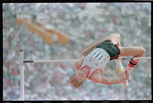 Dwight Stones Clearing Bar