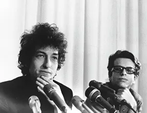 Dylan At A Press Conference In Los Angeles