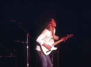 Eagles Performing
