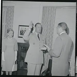 Roberts Prints: Earl G. Wheeler Being Sworn In