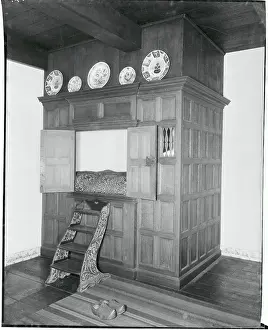 Artisanship Prints: Early Dutch Bedroom