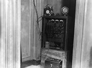Historical Central Press Art Prints Gallery: Early Equipment