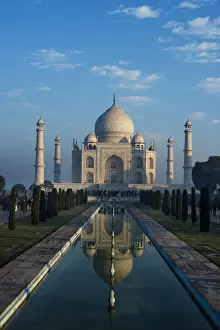 Early morning view of the Taj Mahal with reflection, Agra, Uttar Pradesh, India
