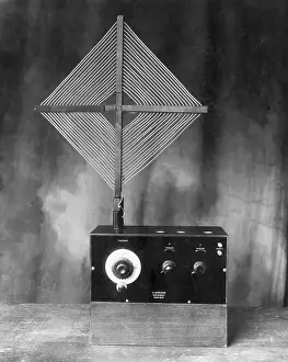 Radio Prints: Early Radio with Antenna
