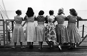 Fashion And Clo Prints: Eastbourne Pier