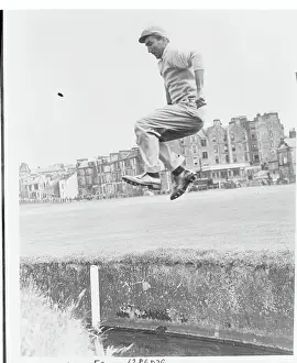 Andrews Prints: Ed Furgol Jumping