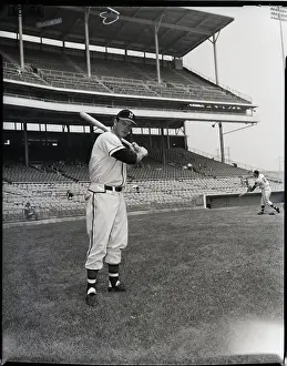 Posture Prints: Ed Mathews in Full-Length Batting Position