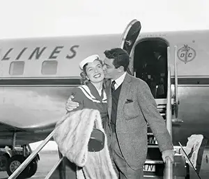 Eddie Fisher Kissing Debbie Reynolds on the Cheek