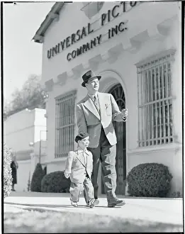 Edgar Bergen Arriving with His Dummy