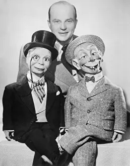 Edgar Bergen Posing with His Mannequins
