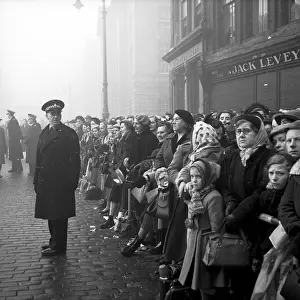 Edinburgh Crowds
