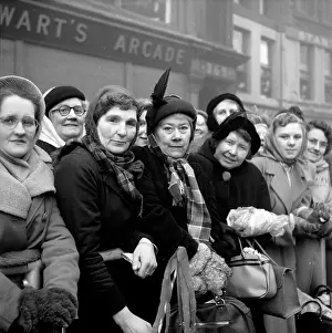 Edinburgh Crowds