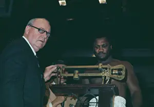 Huty31511 Prints: Edwin Dooley And Joe Frazier