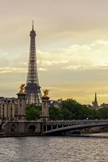 French Culture Gallery: Eiffel tower and Pont Alexandre III