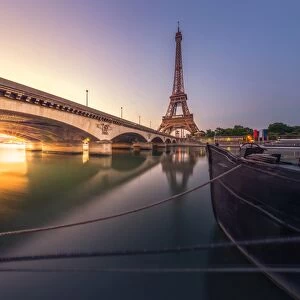 Images Dated 12th June 2014: Eiffel tower with reflection at Seine river