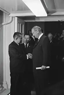 Huty25542 Prints: Eisaku Sato Meets LBJ, 1967