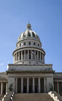 Colonnade Prints: The El Capitolio (National Capital) building